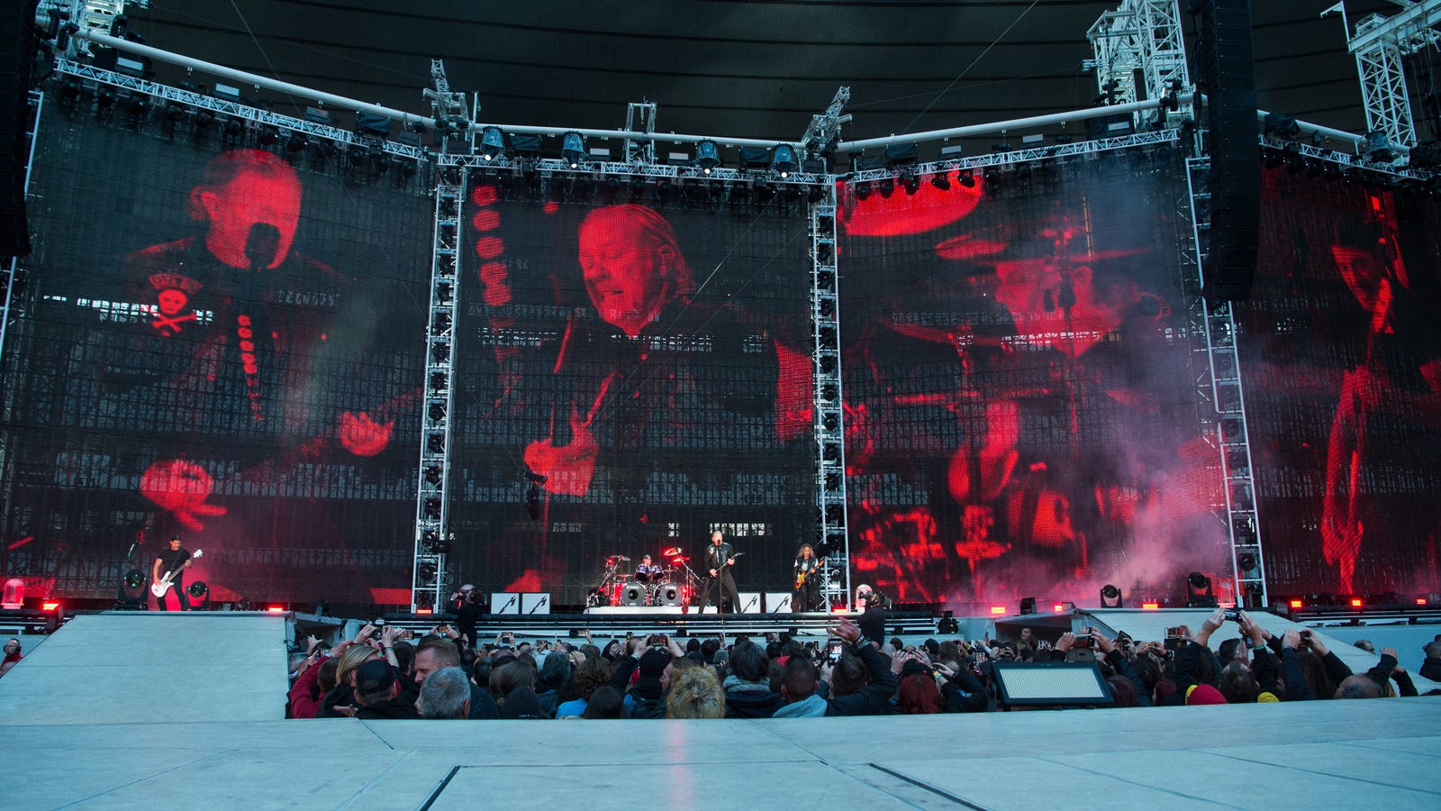 Live Nation cops to working with a Metallica