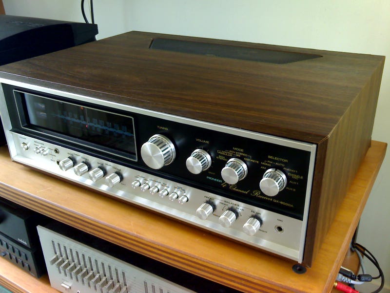 Why Your Dad's 30-Year-Old Stereo System Sounds Better Than Your New One