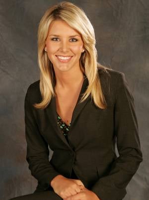 Illustration for article titled Afternoon Blogdome: Fox's Charissa Thompson Would Like You To Know She's Not an Adult Film Star