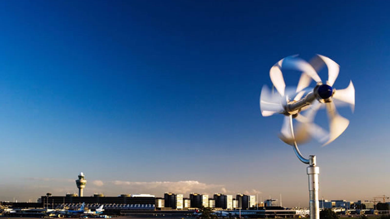 Energy Ball Turns Your Roof into a Wind Turbine Farm
