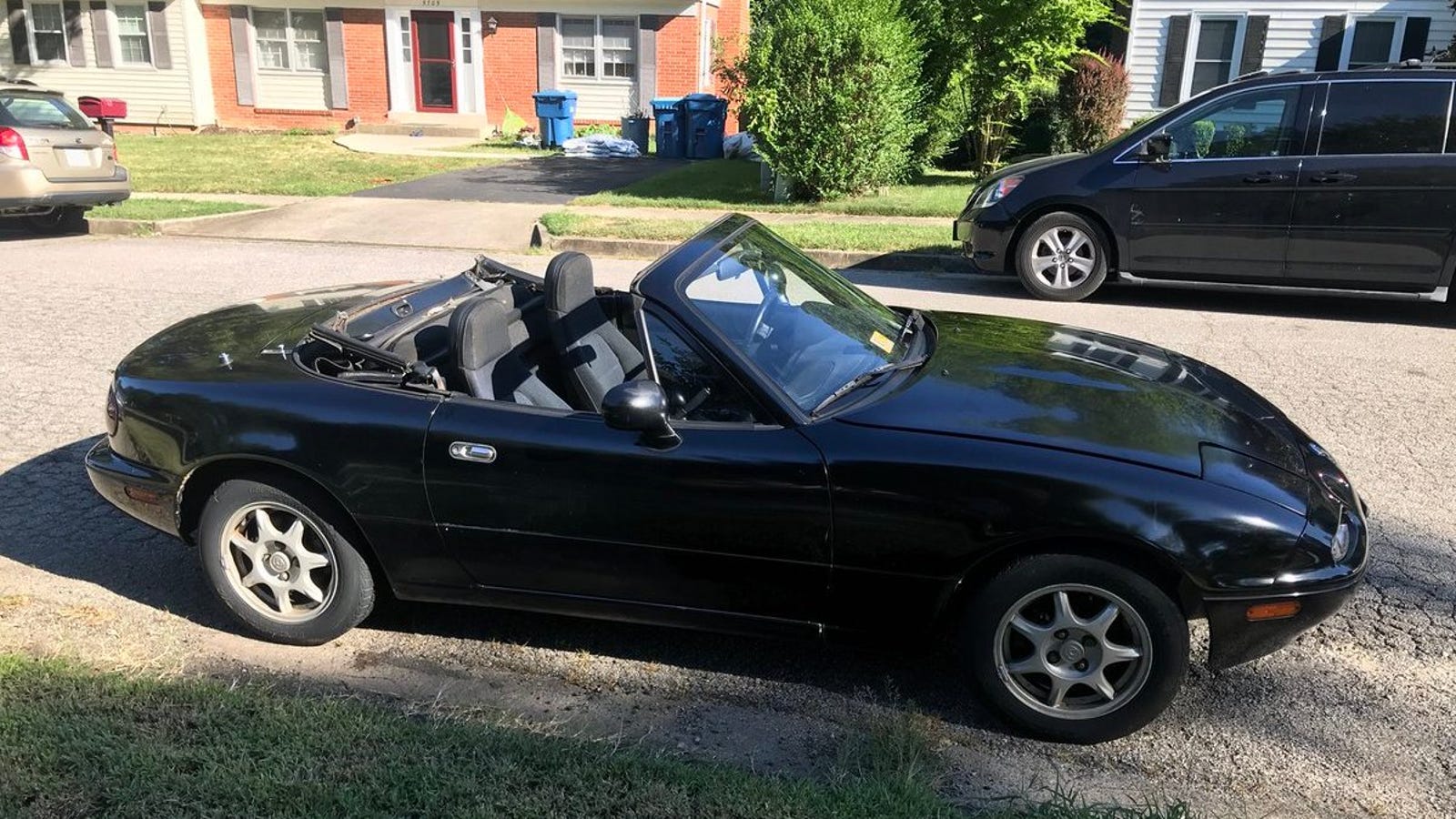 This Lucky Couple Bought A Running Miata For Just $300