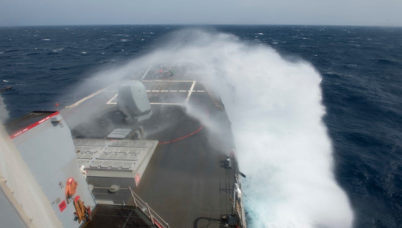 Illustration for article titled USS Ross guided-missile destroyer looks like it has its own force field
