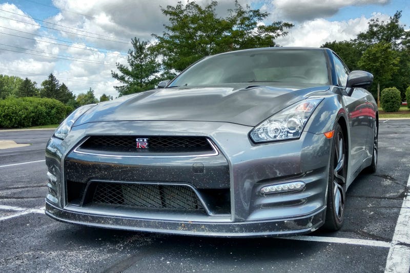 Illustration for article titled Interesting Cars At Work, Nissan GT-R edition