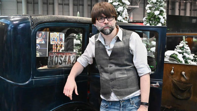 Joe Hill promotes NOS4A2 at 2019's BookCon.