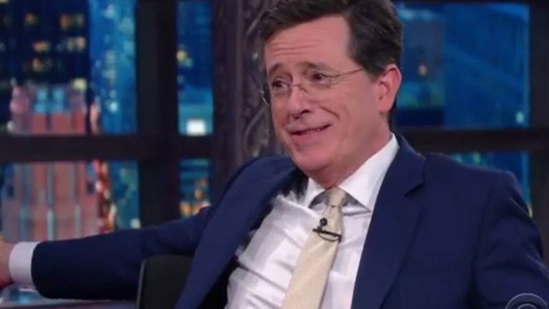 Illustration for article titled Tolkien nerd Stephen Colbert gets stumped by Ryan Gosling’s mom