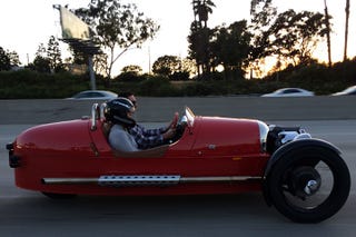 Illustration for article titled Driving a Morgan Three Wheeler Will Bring World Peace