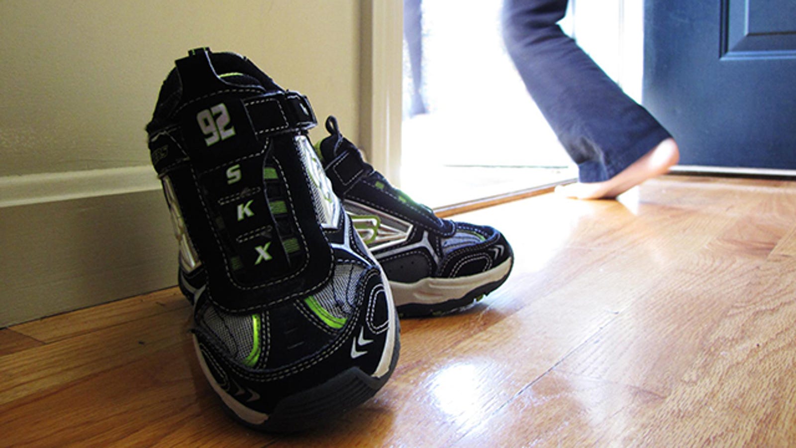 Prevent Blisters in New Shoes with Gel Deodorant