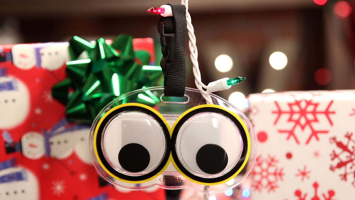 The master class will teach you how to make a New Years craft - a box for a sweet gift Winter Lantern The master class will teach you how to make a New Years craft - a box for a sweet gift Winter Lantern