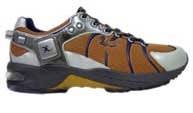 Illustration for article titled GPS Running Shoes Keep You Safe