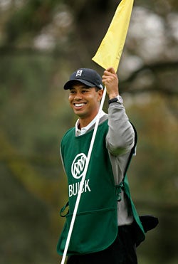 Illustration for article titled Tiger Woods Caddies, Splits Early, Gets No Tip