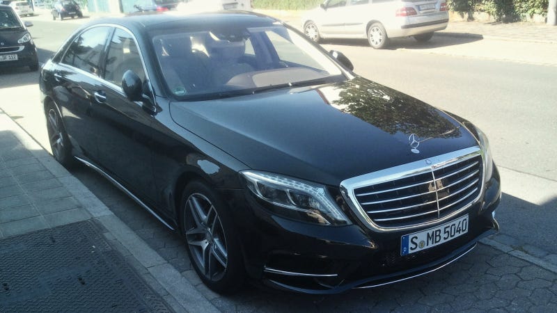 Illustration for article titled My first encounter with the new S-class