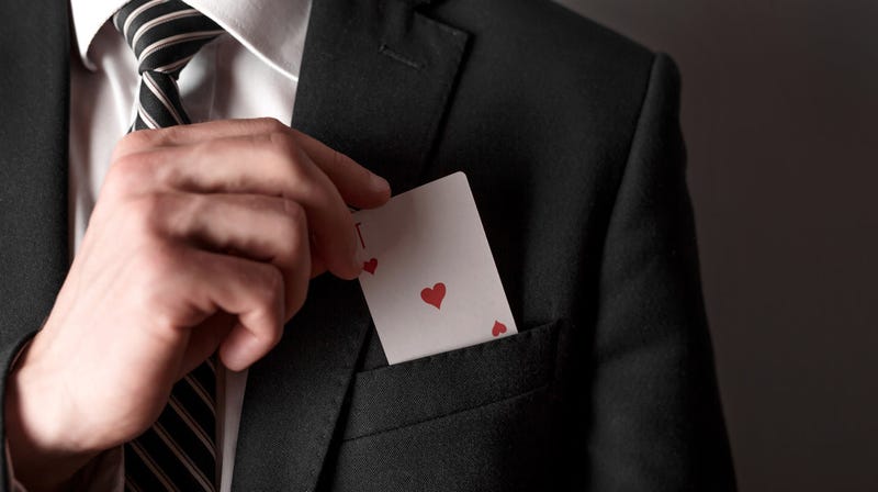 Illustration for article titled Last Call: 4 magic tricks that fooled me hard