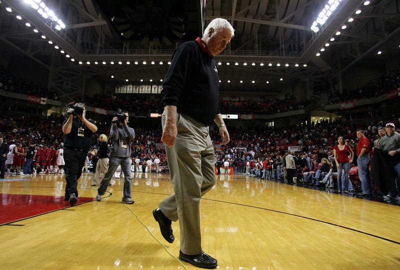 Illustration for article titled Bob Knight Continues His Solo Defamation Crusade Against John Calipari