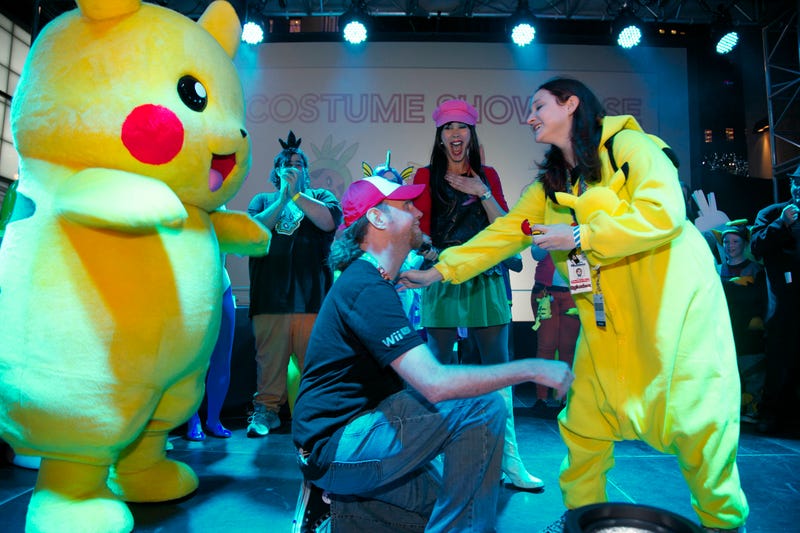 Illustration for article titled Poké-Proposal Makes Pikachu Giddy With Excitement