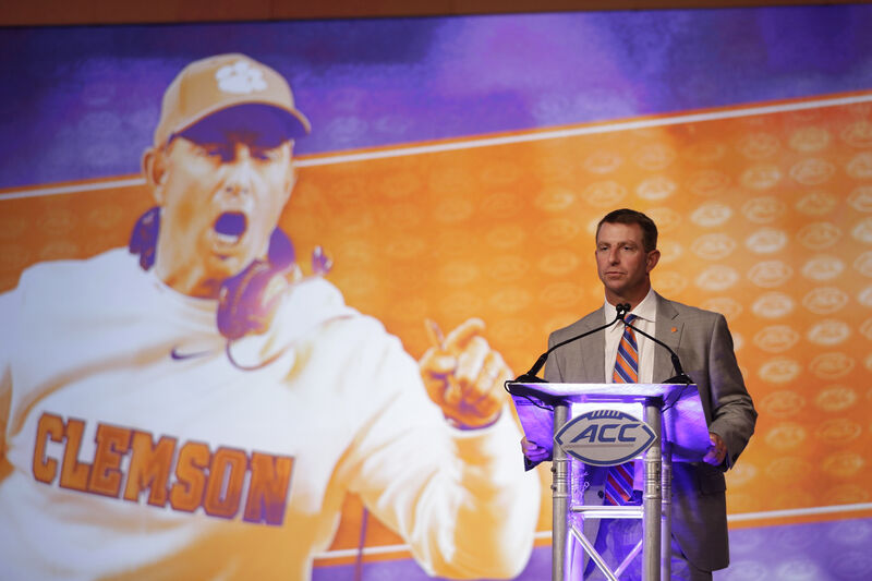 Chuck Burton/AP Images