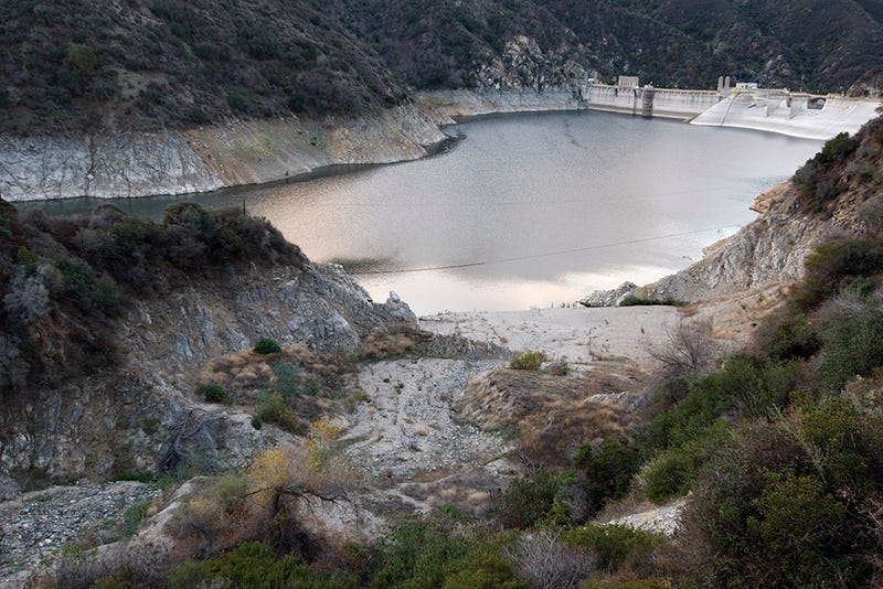 Illustration for article titled Flooded Ghost Towns Re-Emerge as Water Levels Drop Across the West