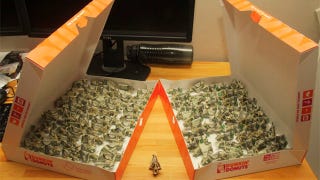 Illustration for article titled Why You Don't Pay a Ticket with 137 Dollar Bills Folded into Origami Pigs