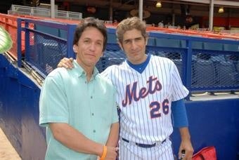 Illustration for article titled Mitch Albom Is The Greatest Writer Who Occasionally Writes About Sports