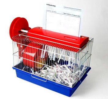 Illustration for article titled Hamster Powered Paper Shredder