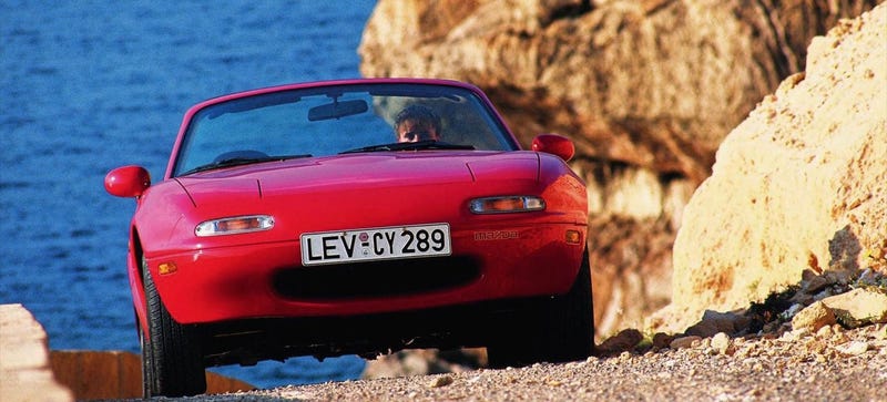 Illustration for article titled Holy Crap The 2015 Mazda Miata Might Debut Sooner Than We Ever Thought