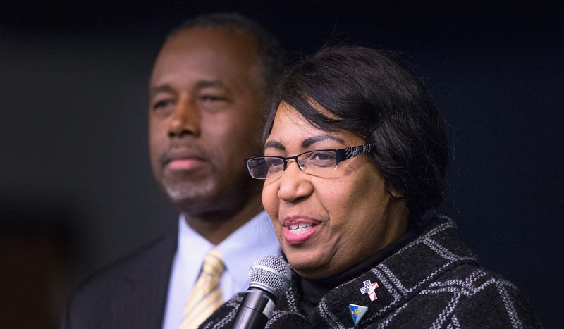 Illustration for article titled God Saved Ben and Candy Carson from a Deadly Car Accident, Reports Candy Carson