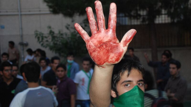 Illustration for article titled Iran to Recount Votes; Moussavi Wants Do-Over