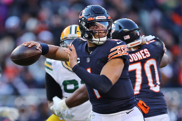 Bettors backing 3-win Bears over 1-loss Eagles… am I getting that right?