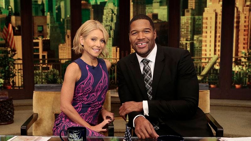 Michael Strahan dumps Kelly for Good Morning America
