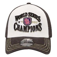 Illustration for article titled 3,000 Cards Fans Will Now Claim The Autographed Hat A Cubs Fan Found On The Highway