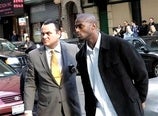 Illustration for article titled Plaxico Burress Has Been Sued Nine Times Since 2000