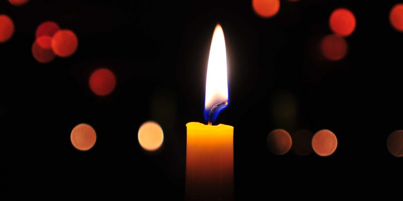 Illustration for article titled Scientists Calculate From Just How Far You Can See a Candle Flame