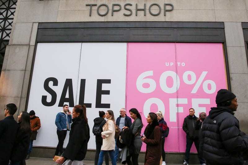 A Topshop store window on Londonâs Oxford Street.