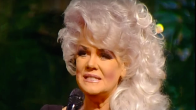 Illustration for article titled Jan Crouch, Lover of Purple Hair and Jesus Christ, Has Died