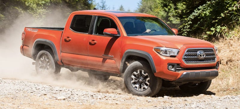 The 4 Cylinder Toyota Tacoma Is Completely Pointless
