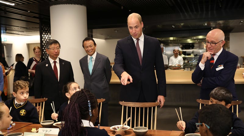 Illustration for article titled Prince William Accidentally Calls Japanese Food Chinese, Probably Because He Only Eat Beans