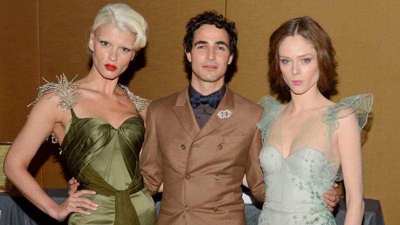 Illustration for article titled Crystal Renn Shows Off New, Invisible Eyebrows at NYC Charity Gala
