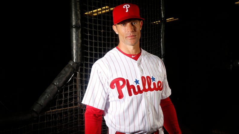 Illustration for article titled Gabe Kapler's Cosmic Brain Is Putting The Phillies In Some Tough Spots