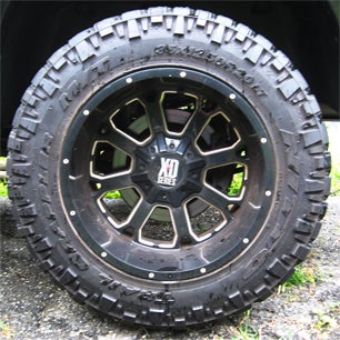 Illustration for article titled Looking For Some Wheels Help, Please