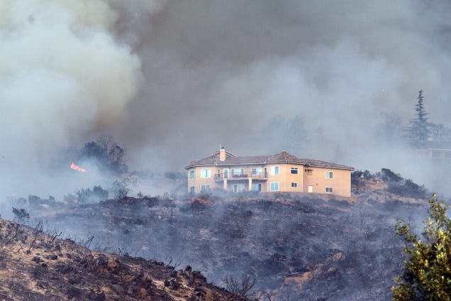 How landscape design can save homes from wildfires