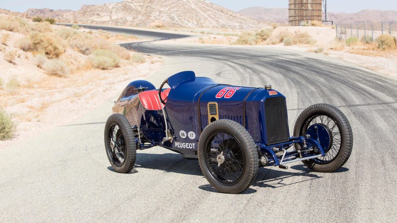 Photos credit Bonhams