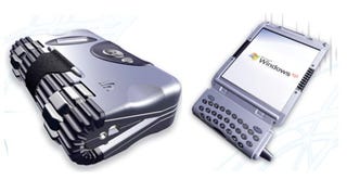 Illustration for article titled Tablet PC Concept Folds Up and Doubles as Cellphone