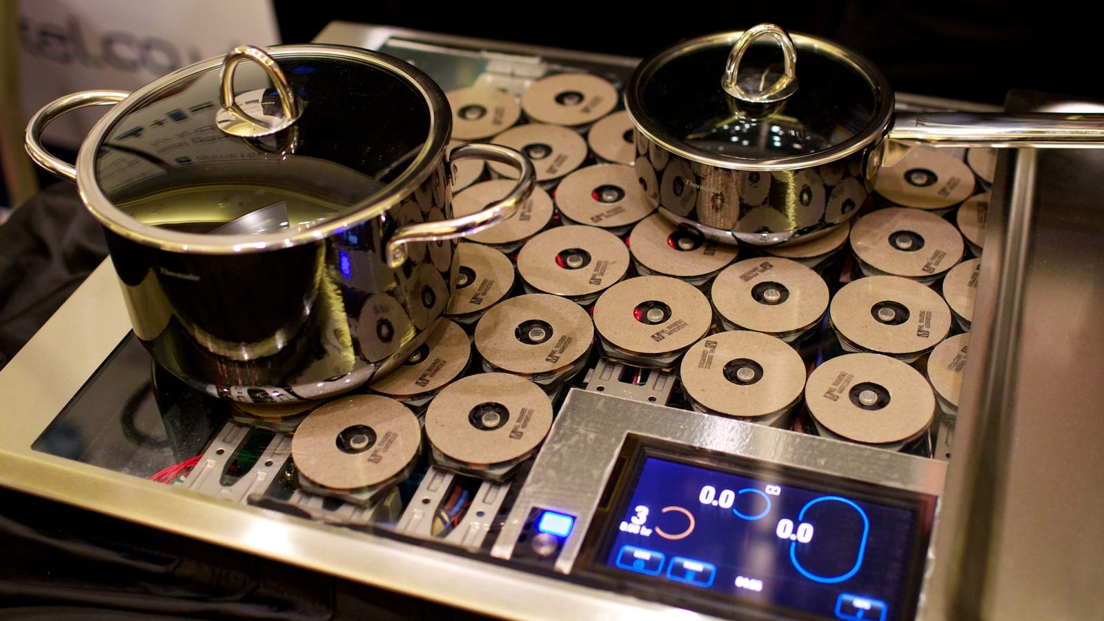 Induction cooktop freedom thermador cook oval anywhere