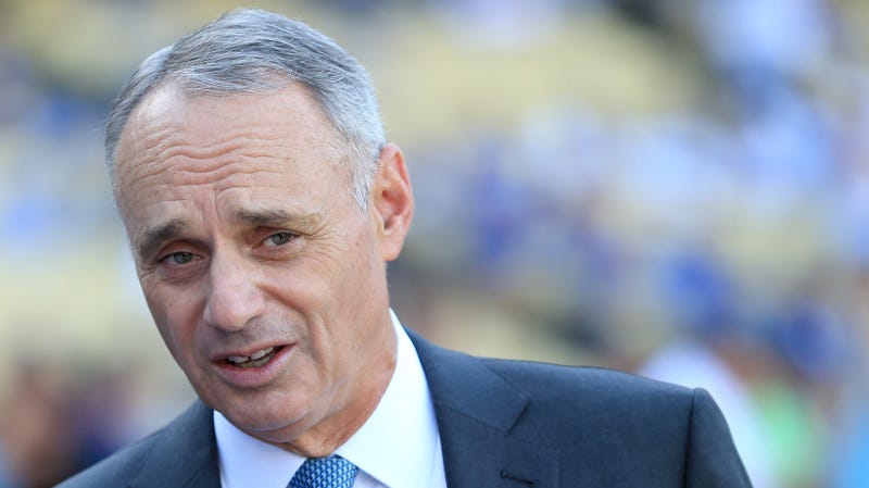 Illustration for article titled Rob Manfred Says Owners Don't Much Enjoy The Rising Tide Of Dingers