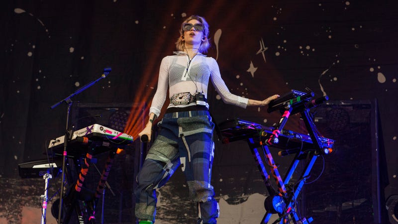Illustration for article titled Grimes would like to be a hologram now, please