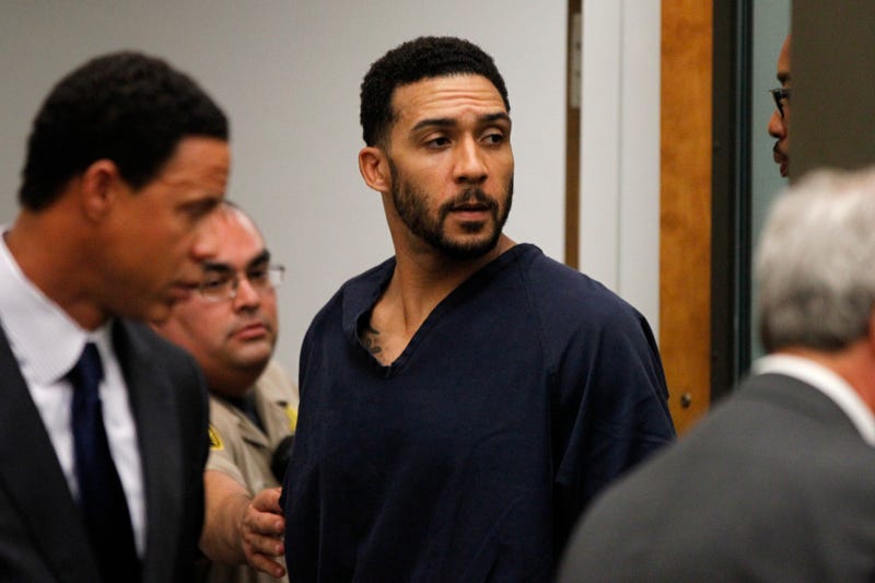 Kellen Winslow Jr. Accused of Touching Himself in Front of a 77-Year-Old Woman