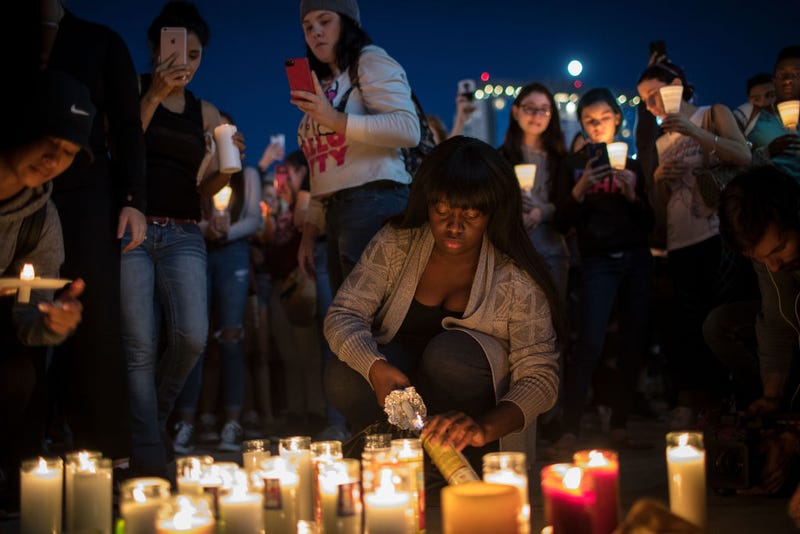 Vigil held for victims of Las Vegas shooting on October 1 (Photo: Drew Angerer/Getty Images)