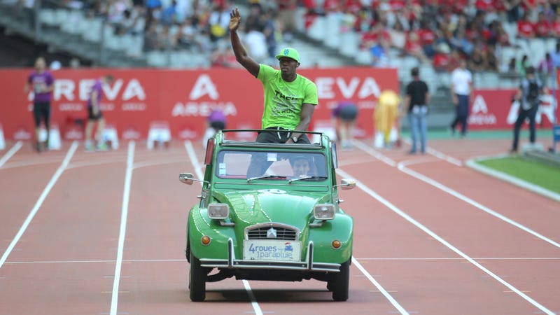 Illustration for article titled Bolt Ran The Fastest 200 Meters Of 2013 Then Rode In This Car