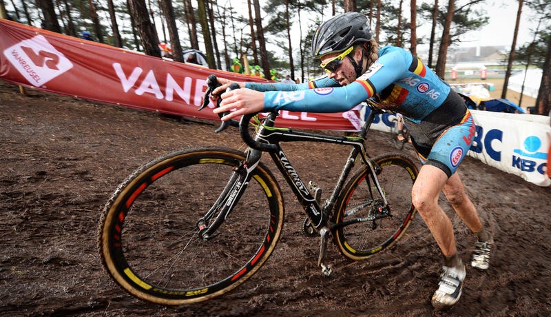 Illustration for article titled Motorized Doping, Explained: Your Guide To The Weirdest Sports Scandal Of The Year