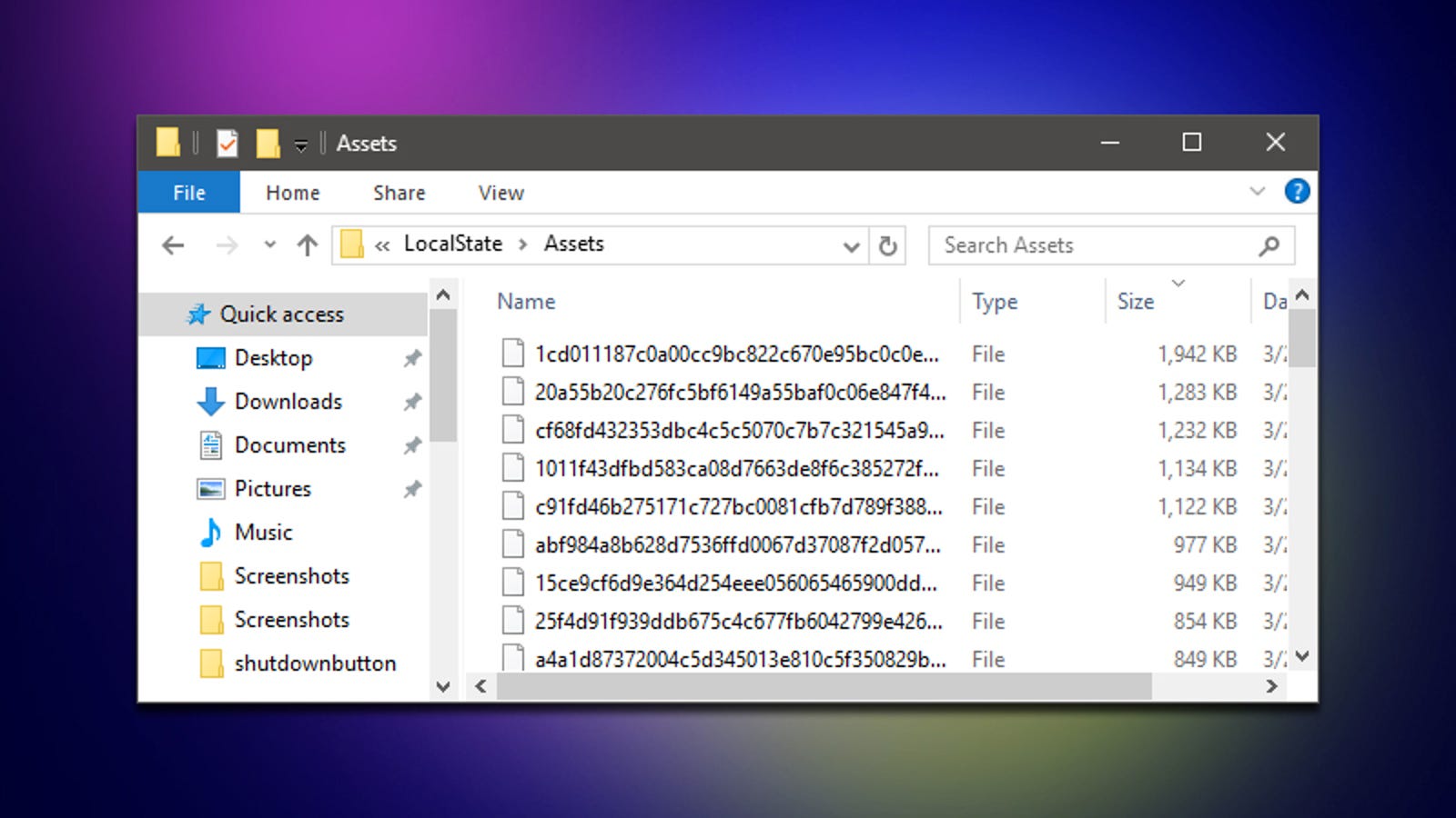 windows 10 where are lock screen pictures saved
