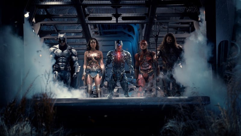 Illustration for article titled Justice League Photo Finally Unites the Team